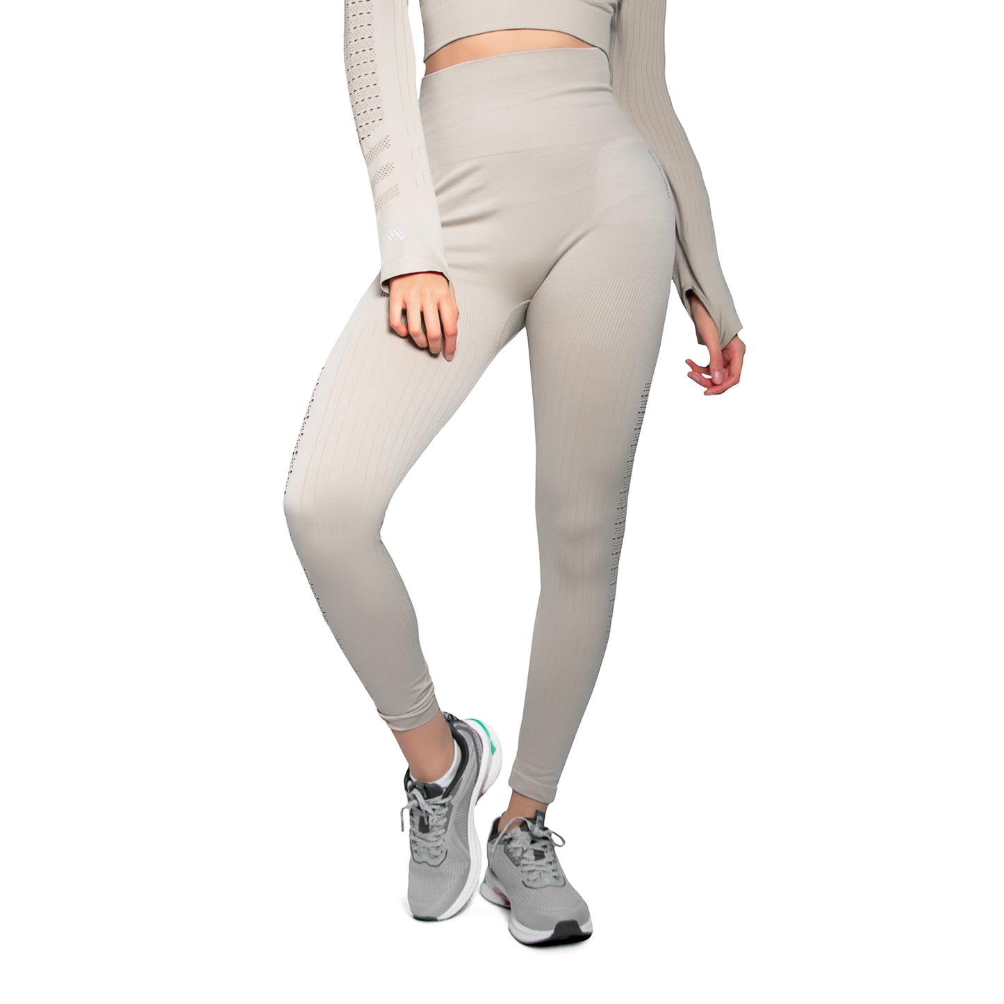 Conjunto Deportivo ActiveWear Beige